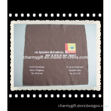 Glasses Cloth Cleaning-16